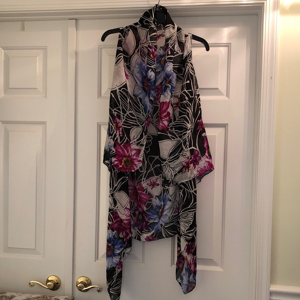 Floral Sleeveless Vest with Scarf Detail